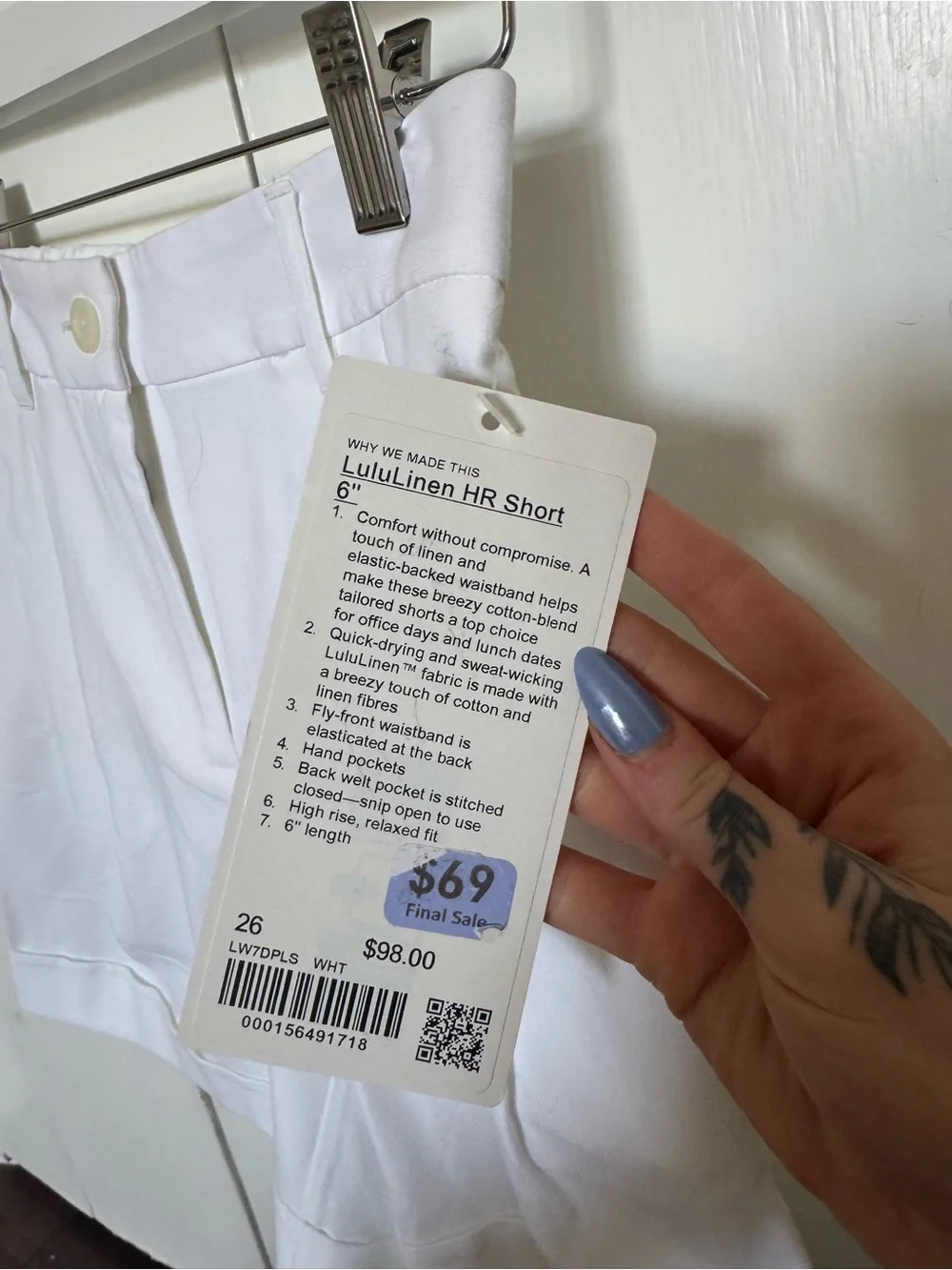 Lululemon High-Rise White Pleated  Shorts